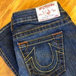 True Religion Lizzy Jean Capri’s size 29! EUC!!!